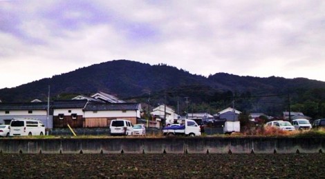 今月の三輪山 2017年元旦